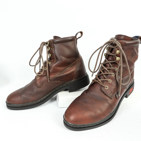 justin chukka work boots